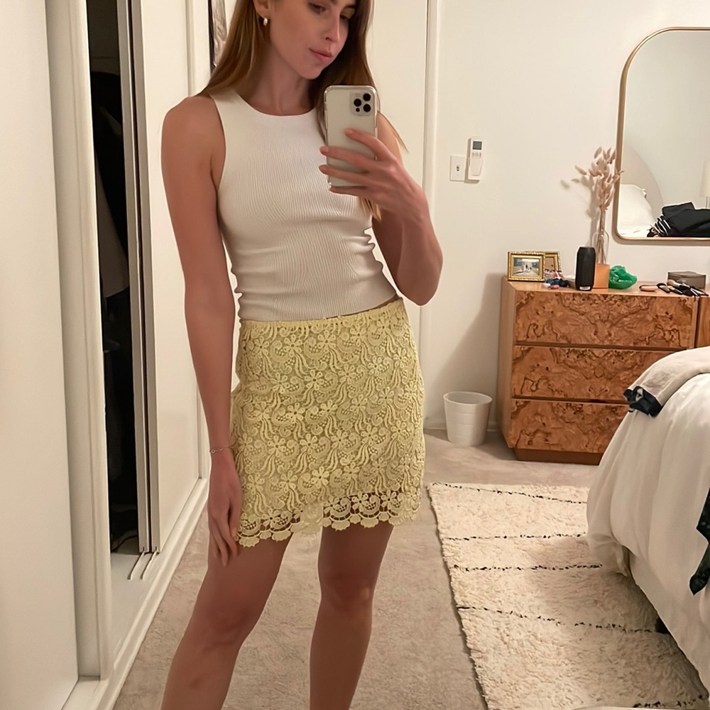 Zara Yellow knit skirt